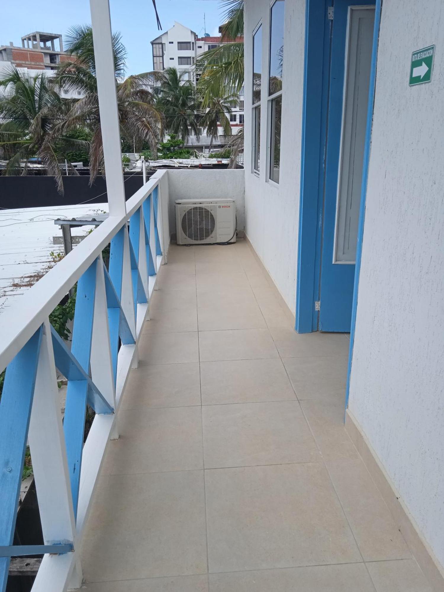Apartment A Dos Cuadras De Sprattbight San Andres (San Andres and Providencia Islands)